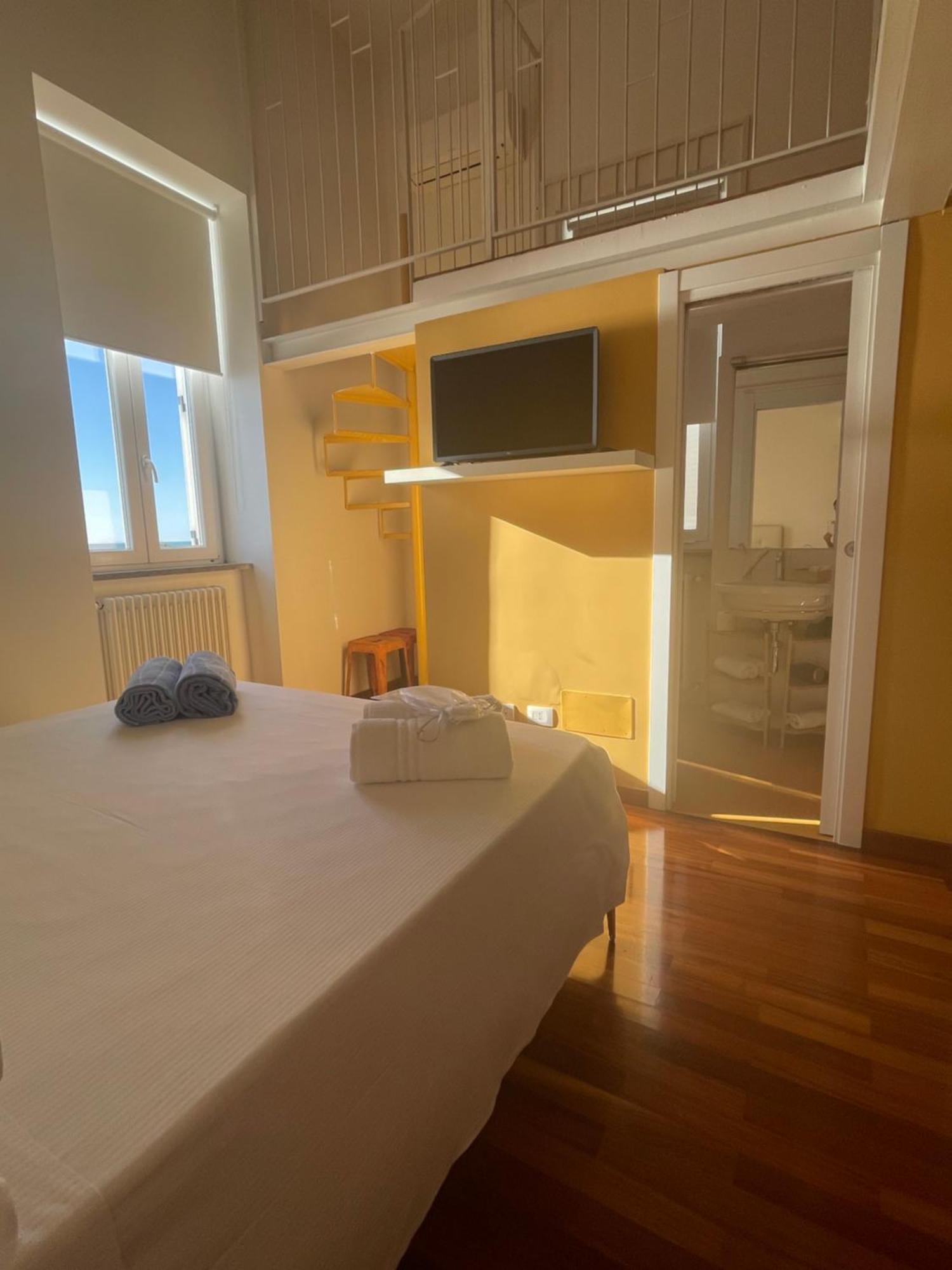 Palazzo Podesta Civitavecchia Ngoại thất bức ảnh